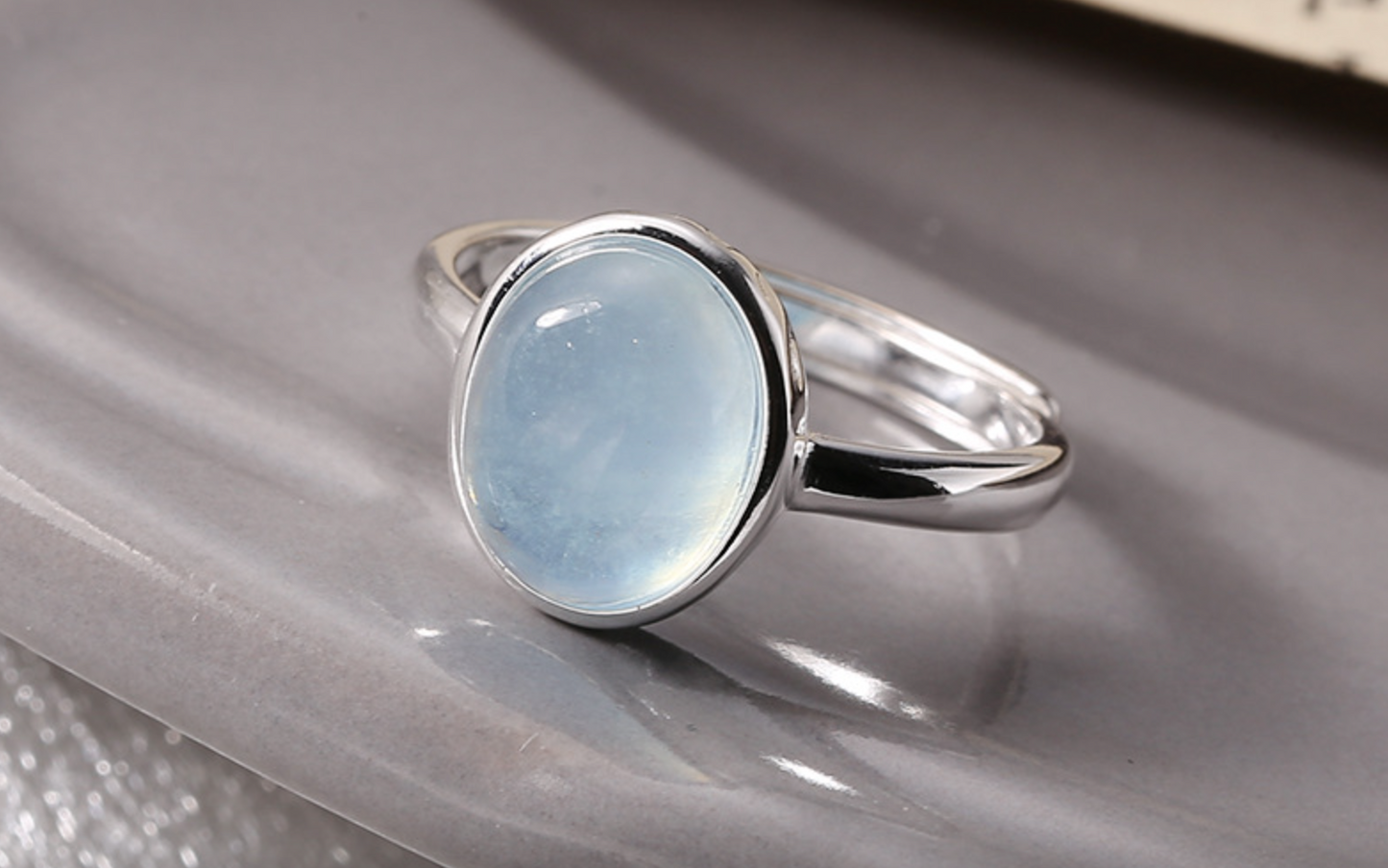 calming aquamarine gemstone ring sterling silver spiritual meaning