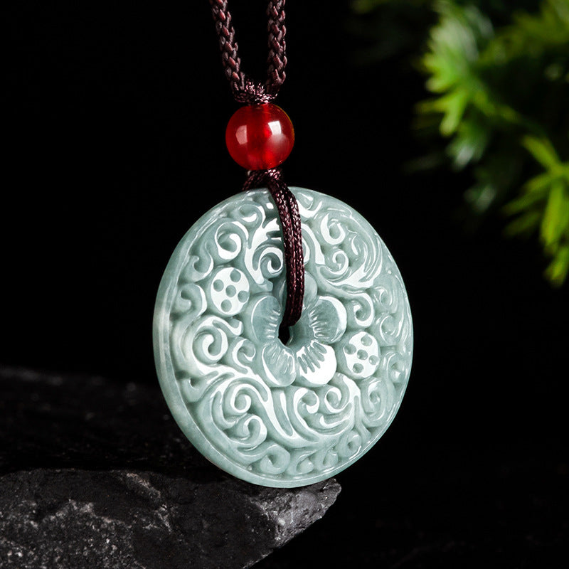Elegant Jadeite Blue Water Necklace – Vintage Style