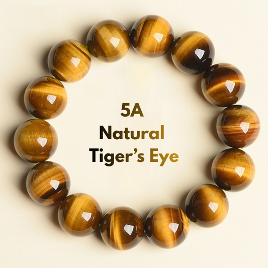 natural tiger eye bracelet close up showing moving chatoyancy band