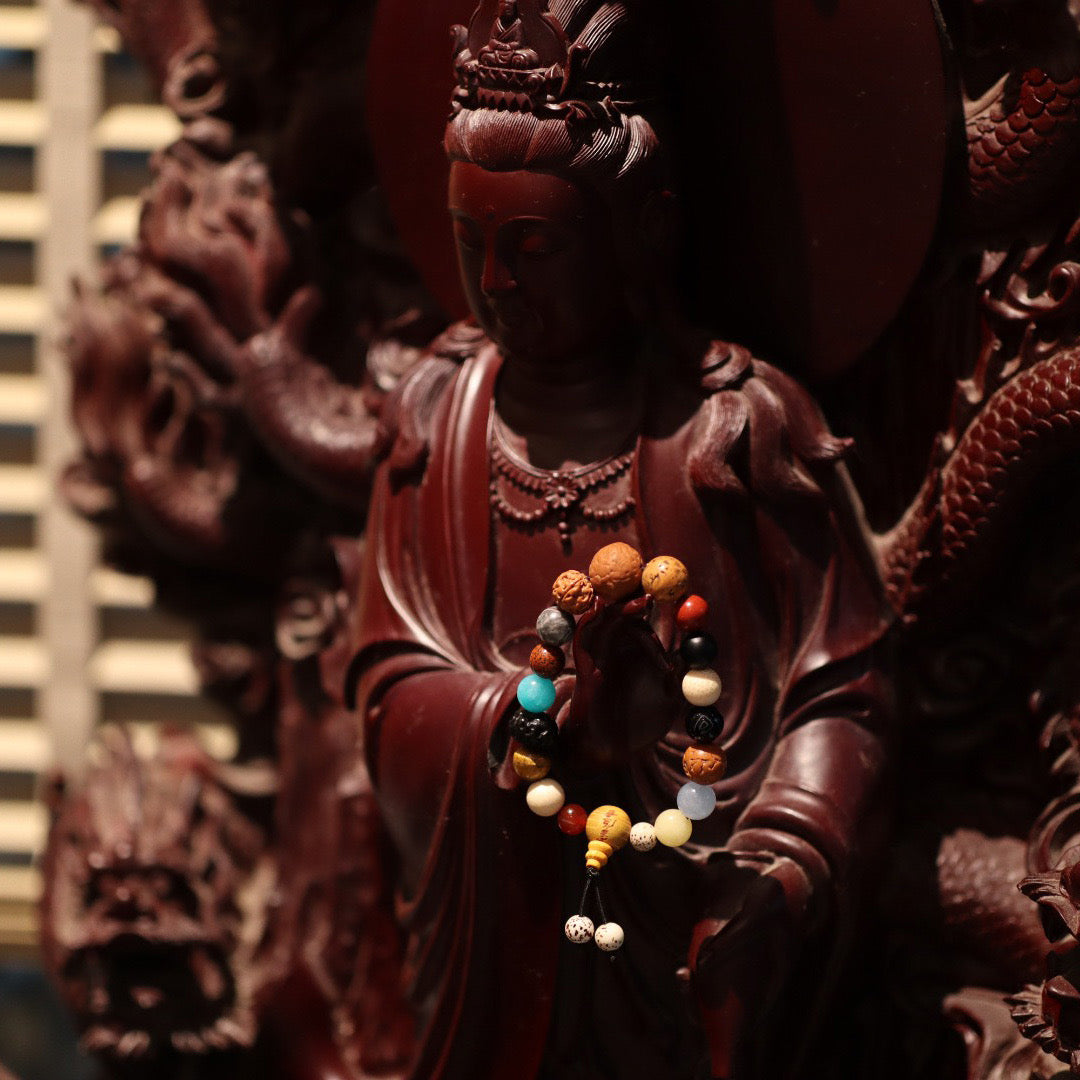 18 Beads Buddha Bodhi Seed Bracelet - Success in All Aspects of Life