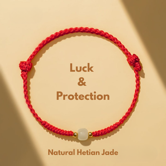 Handmade Red String Green Hetian Jade Bracelet front view