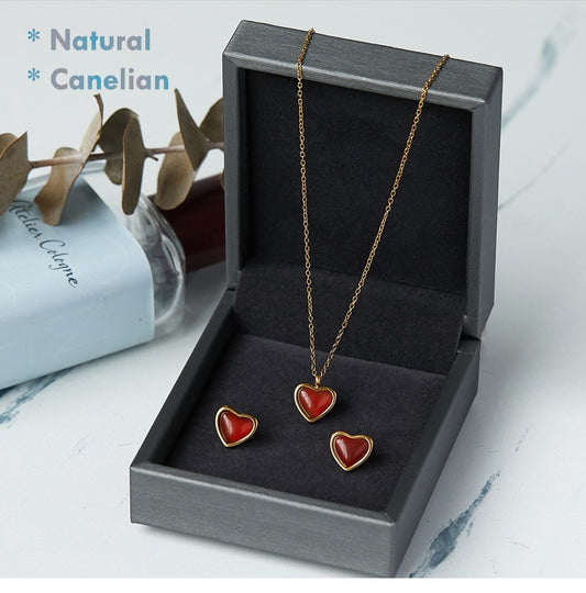 Natural Carnelian Heart Necklace – Handmade Healing Crystal Jewelry